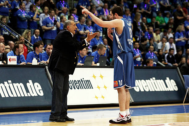 莱昂纳德 莱昂纳德